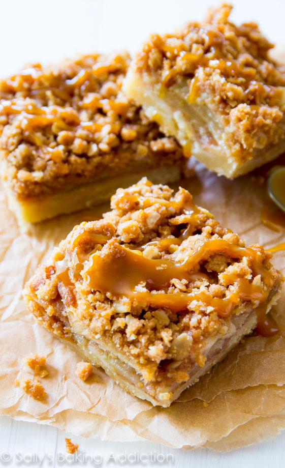 Salted-Caramel-Apple-Pie-Bars